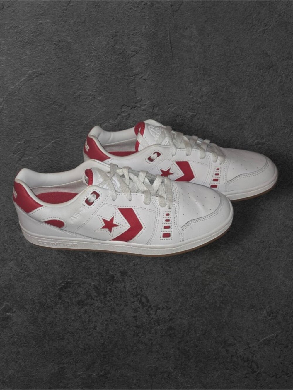 NWOT Converse Star Player EV Ox White Red Low Top Sneakers